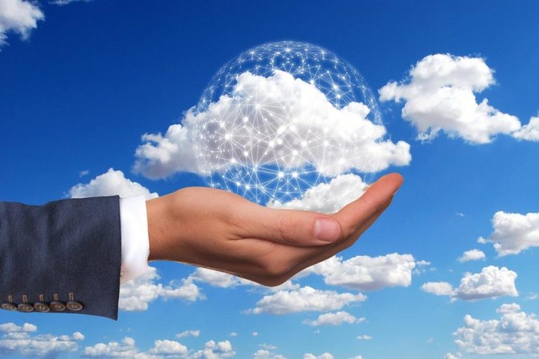 Home Vier tips voor het vinden van de juiste Cloud partner: expertise, schaalbaarheid, beveiliging en ondersteuning
