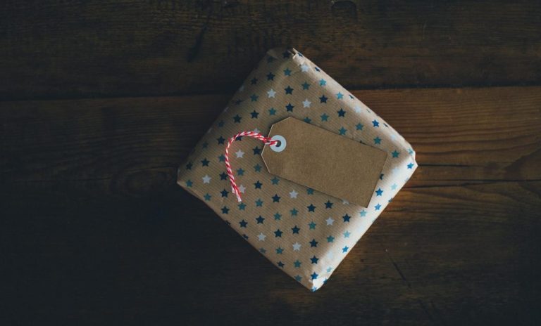 Luxe kerstcadeaus voor mannen: elegante horloges, schrijfinstrumenten en stijlvolle accessoires voor de perfecte cadeau